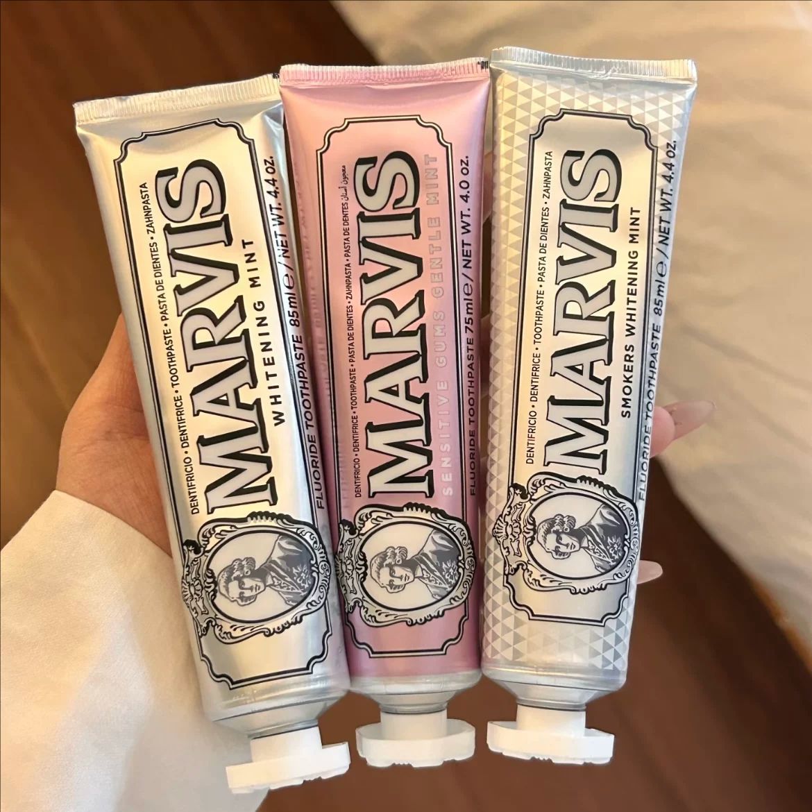 Marvis Mint Toothpaste Premium - Teeth Whitening Treatment 评论和价格
